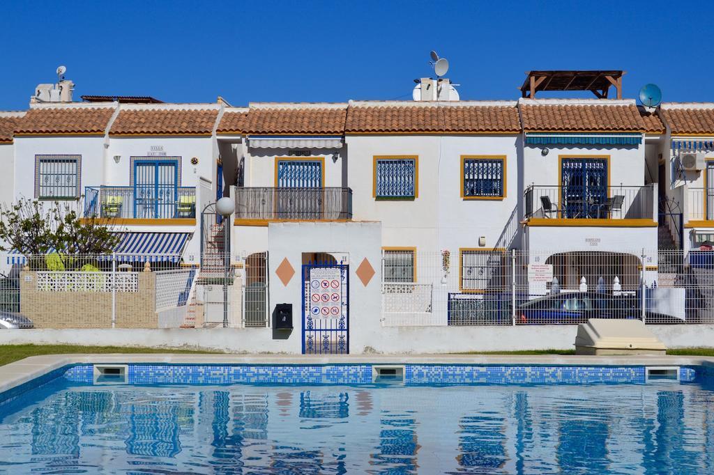 Casa Jardin Del Mar Torrevieja Bagian luar foto